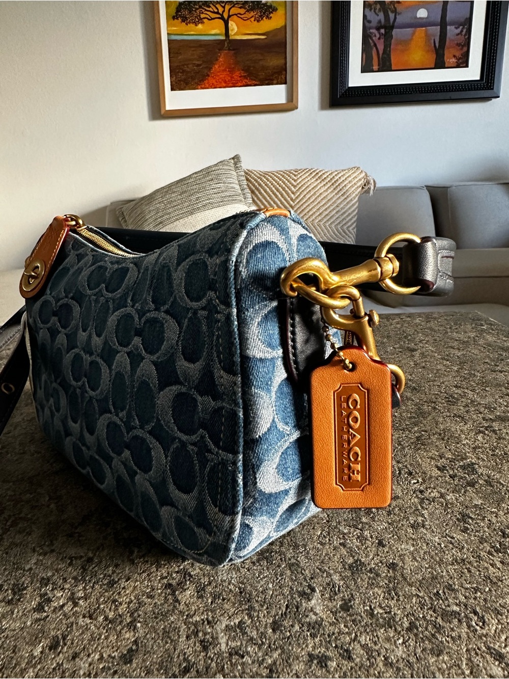 NWT Coach Swinger Shoulder Bag in Signature Denim with Gold Hardware - Picture 5 of 11
